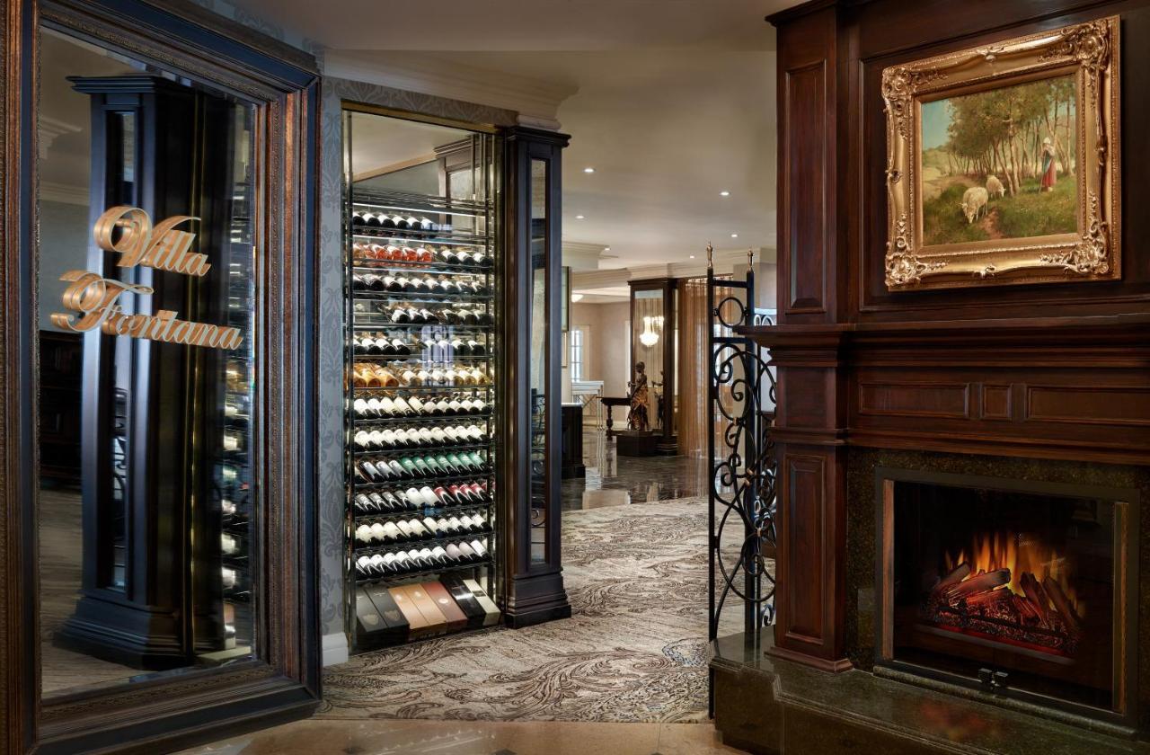 Chateau Vaudreuil Bagian luar foto Wine Room