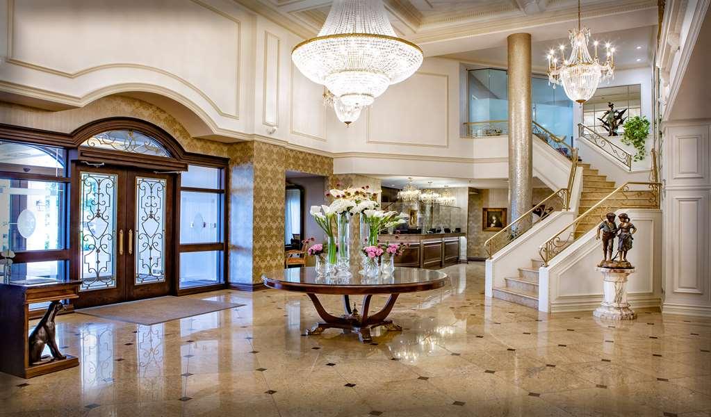 Chateau Vaudreuil Interior foto Lobby